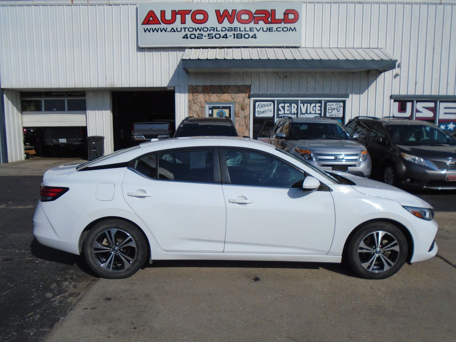 Used 2022 Nissan Sentra SV FWD image 1