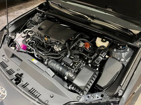 New 2026 Toyota Camry SE FWD image 12