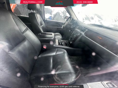 Used 2011 GMC Yukon Denali image 9