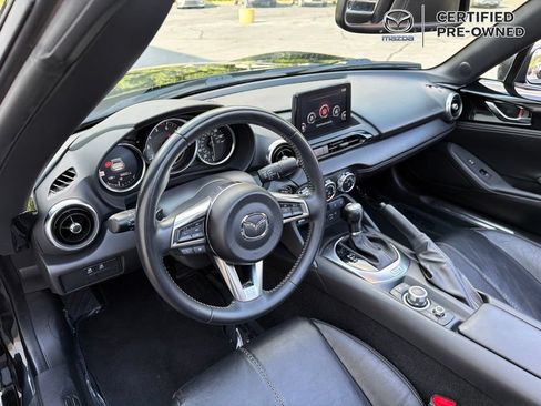 Used 2022 MAZDA MX-5 Miata RF Grand Touring RWD image 5