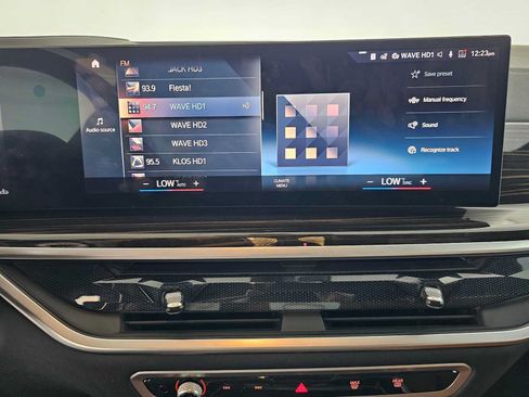 Used 2023 BMW X7 xDrive40i w/ Executive Package AWD/4WD image 27