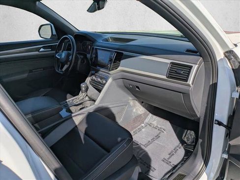 Used 2021 Volkswagen Atlas Cross Sport SEL w/ Luggage Net & Mats Package FWD image 21