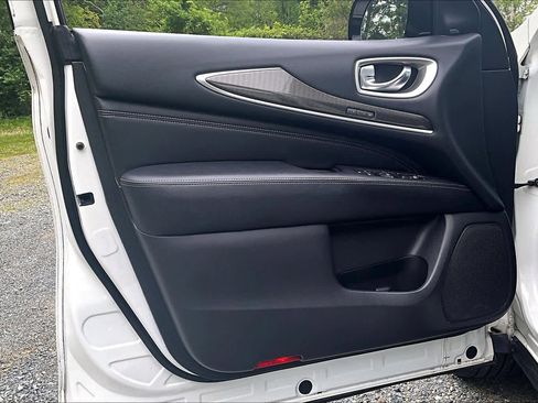 Used 2018 INFINITI QX60 Luxe w/ Premium Plus Package AWD/4WD image 22