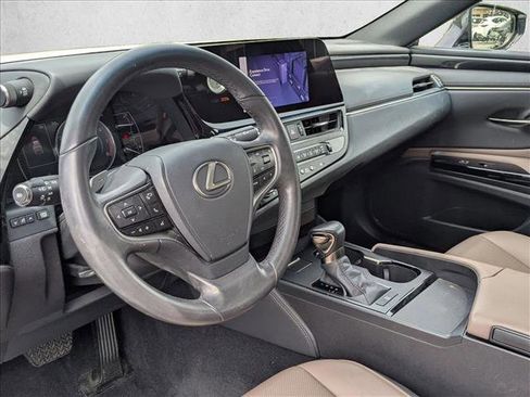 Used 2023 Lexus ES 350 w/ Accessory Package (Z2) FWD image 10