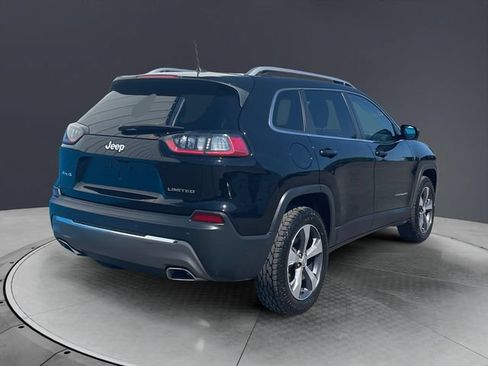 Used 2019 Jeep Cherokee Limited AWD/4WD image 5