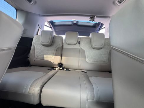 New 2025 Nissan Armada Platinum w/ Convenience Package image 24