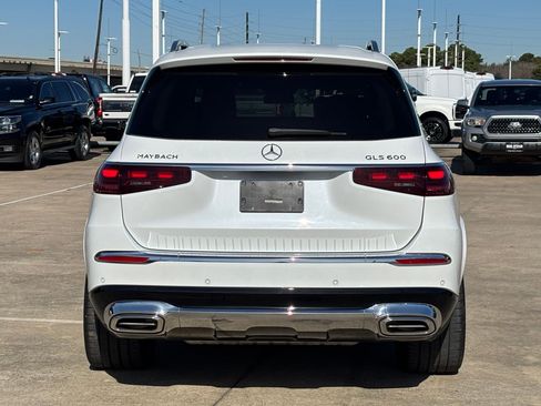 Used 2025 Mercedes-Benz Maybach GLS 600 4MATIC image 5