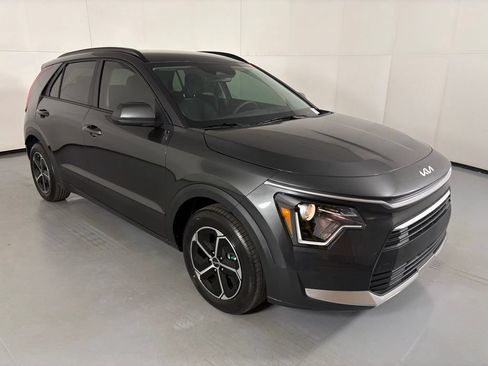 New 2026 Kia Niro LX FWD image 2