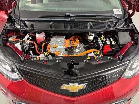 Used 2021 Chevrolet Bolt LT image 47