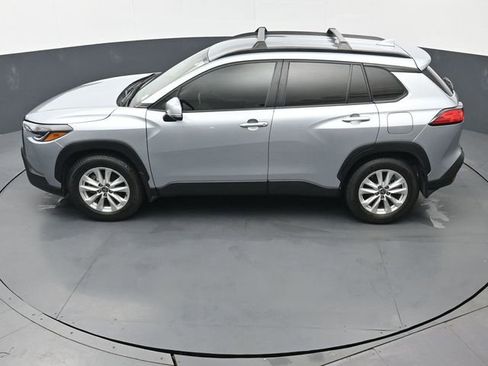 Certified 2024 Toyota Corolla Cross LE image 41