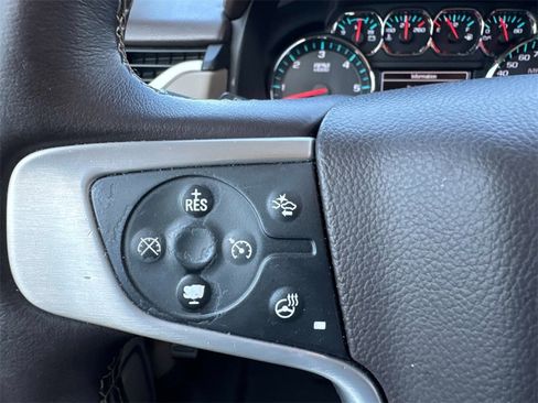 Certified 2017 GMC Yukon SLT image 27