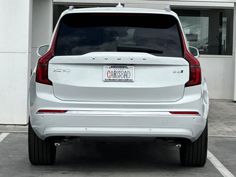 New 2026 Volvo XC90 B6 Plus image 6