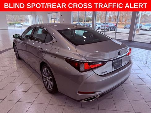 Certified 2021 Lexus ES 350 w/ Premium Package image 7