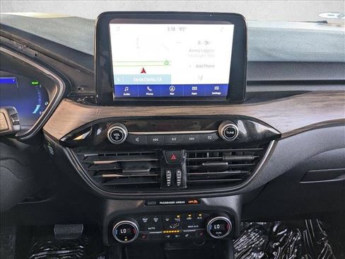 Used 2020 Ford Escape Titanium w/ Titanium Premium Package 2.0 FWD image 15