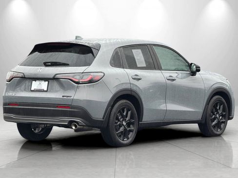 Certified 2025 Honda HR-V Sport image 2
