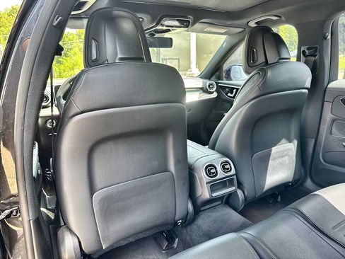 Used 2023 Mercedes-Benz C 300 4MATIC Sedan image 19