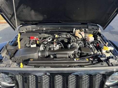 Used 2023 Jeep Wrangler Willys image 25