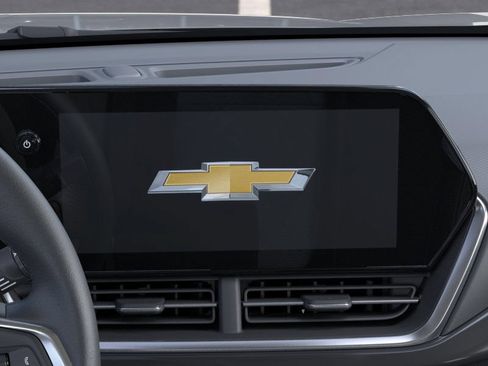 Used 2025 Chevrolet Trax ACTIV FWD image 50