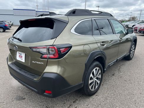 Certified 2025 Subaru Outback Premium w/ Popular Package #1A image 7