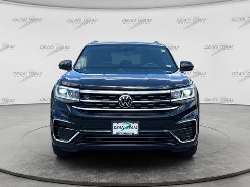 Used 2021 Volkswagen Atlas Cross Sport SE AWD/4WD image 2