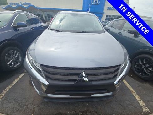 Used 2019 Mitsubishi Eclipse Cross AWD image 2