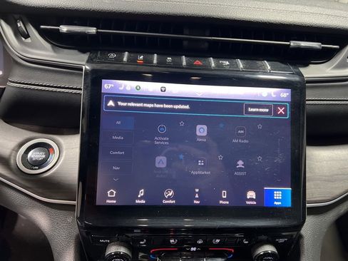 Used 2024 Jeep Grand Cherokee L Limited w/ Luxury Tech Group II image 34