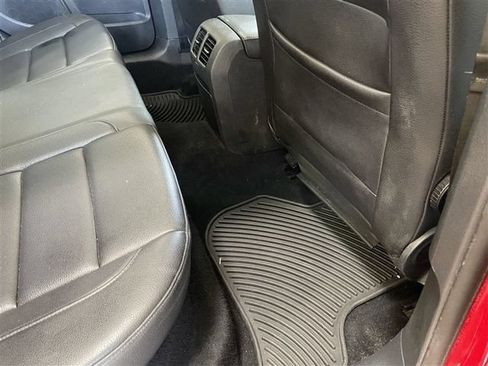 Used 2011 Volkswagen Jetta TDI w/ Wheel & Sunroof Pkg FWD image 28