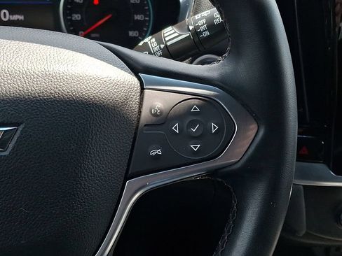 Used 2023 Chevrolet Traverse LT AWD/4WD image 21