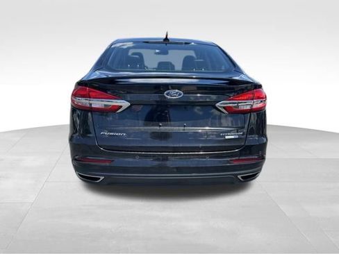 Used 2020 Ford Fusion Titanium AWD/4WD image 6