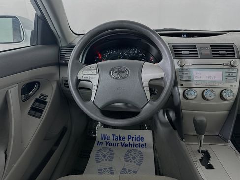 Used 2008 Toyota Camry image 19
