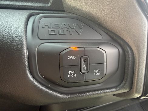 New 2026 RAM 3500 Tradesman AWD/4WD image 38
