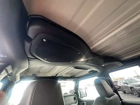 New 2026 Jeep Wrangler Unlimited Rubicon w/ Xtreme 35 Tire Package image 20