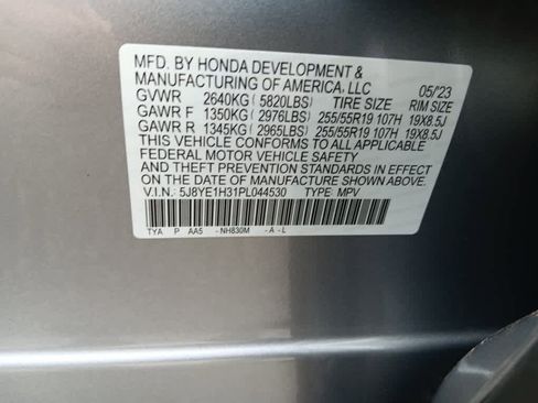 Used 2023 Acura MDX SH-AWD image 36