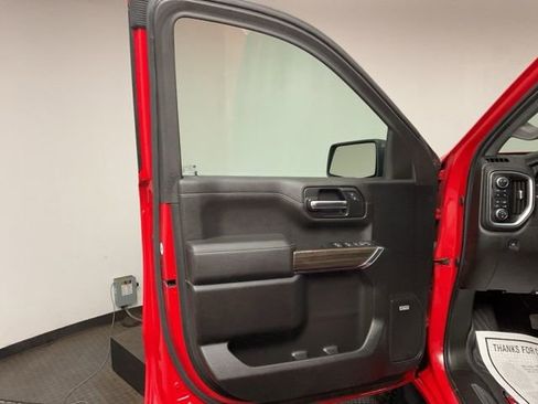 Certified 2022 Chevrolet Silverado 1500 LT Trail Boss w/ Convenience Package II image 10