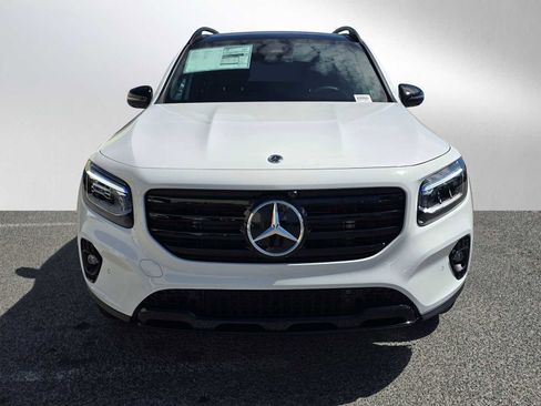 New 2026 Mercedes-Benz GLB 250 image 8