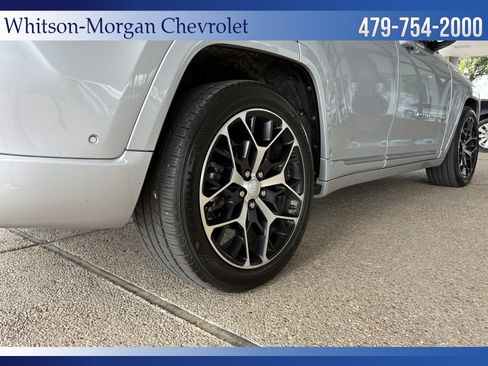 Used 2022 Jeep Grand Cherokee Summit AWD/4WD image 47