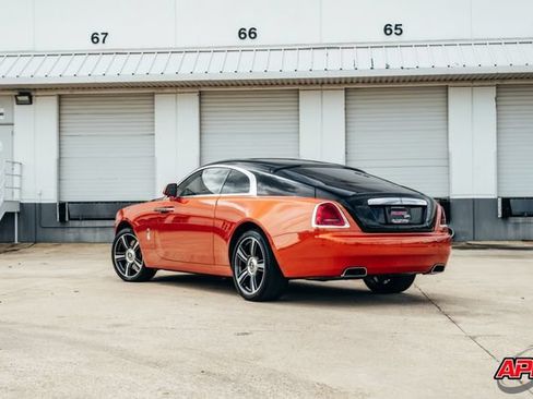 Used 2015 Rolls-Royce Wraith RWD image 22