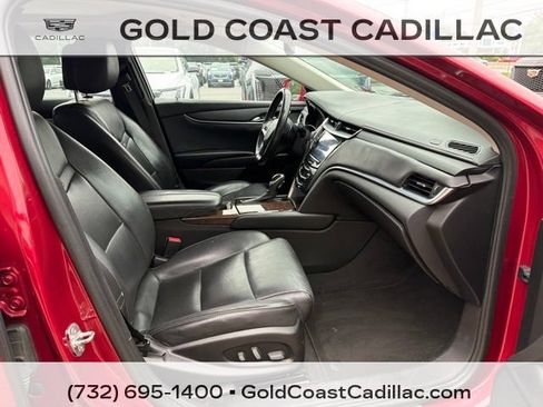 Used 2013 Cadillac XTS FWD image 7