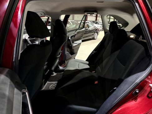 Used 2020 Toyota RAV4 LE FWD image 17