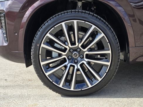 New 2026 Volvo XC90 B6 Ultra image 12