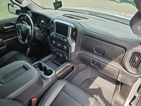 Certified 2020 Chevrolet Silverado 1500 LT Trail Boss AWD/4WD image 11
