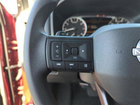 Certified 2025 Nissan Rogue S image 30