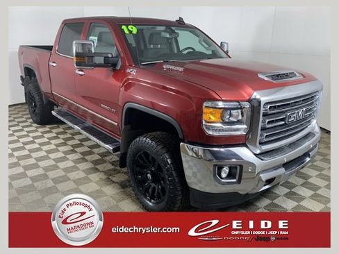 Used 2019 GMC Sierra 2500 SLT image 1