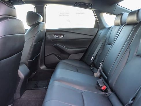 Used 2024 Honda Accord Sport image 19