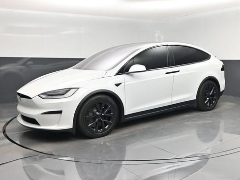 Used 2022 Tesla Model X Plaid AWD/4WD image 9