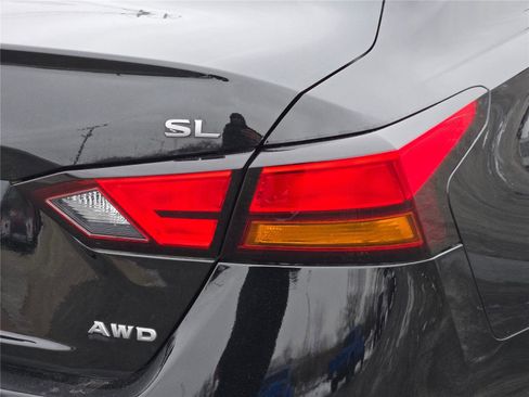 Used 2024 Nissan Altima 2.5 SL image 13