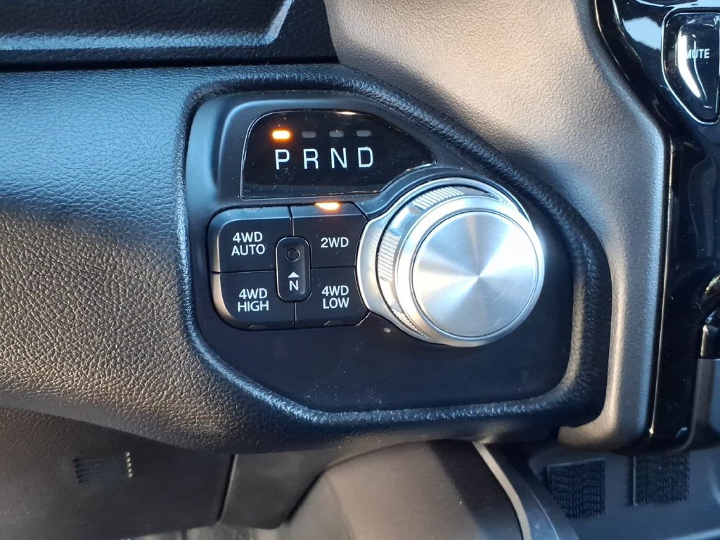 Used 2021 RAM 1500 Laramie w/ Sport Appearance Package AWD/4WD image 21