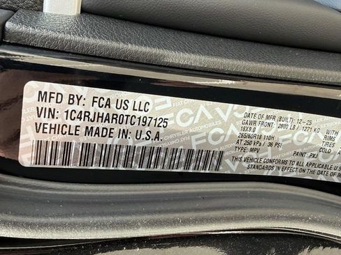 New 2026 Jeep Grand Cherokee Altitude image 22