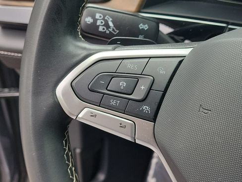 Used 2024 Volkswagen Atlas SE FWD image 29