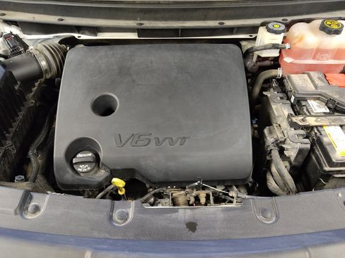 Used 2022 Chevrolet Traverse LS w/ LPO, Blackout Package FWD image 30